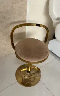 صندلی و میز