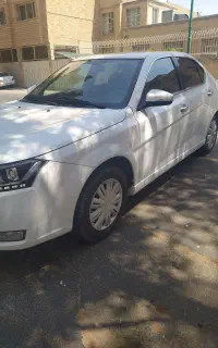 دنا پلاس مدل1402 کم کار