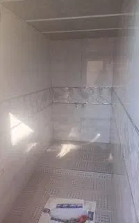 کاشی وسرامیک حتی ۱‌متر