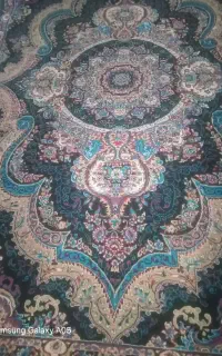 یک عدد قالی 6متری