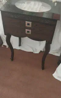 کنسول قاشق و چنگال