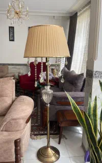 آباژور پایه فلزی