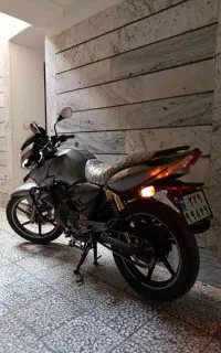آپاچی ۱۸۰ مدل ۹۰