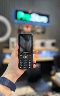 گوشی های دکمه ای و تاشو برای کار
