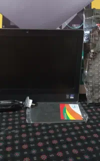 آل ان وان ddr3 رم ۸ هارد ۲۵۶ ssd با لوازم کامل