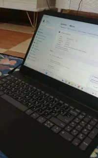 لب تاپ تمیز Lenovo  کاشمر
