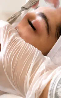 اصلاح درماپیلینگ و پاکسازی