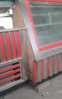 یخچال ویترینی یکسال کار