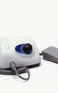 لوازم کاشت ناخن کامل در حد نو
