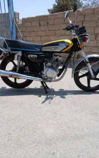 هوندا 125 مدل 1401 پرواز