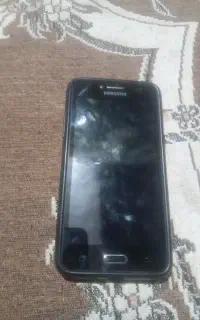 سلام ی گوشی سامسونگ درحدنو حافظه ۸