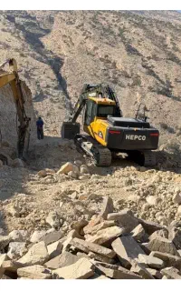 منشی شرکت پیمانکاری و حقوقی