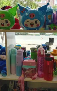 معاوضه کتاب و کاغذ باطله با لوازم تحریر و پول نقد