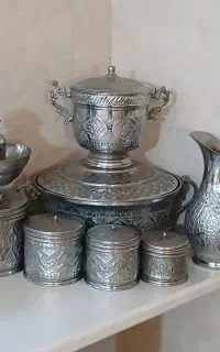 سرویس برنجی قلمکاریی عتیقه