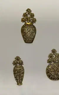 دیوار کوب برنجی