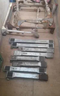 تعدادی زیریخچالی جنس محکم..