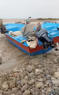 قایق و موتور ۱۱۵