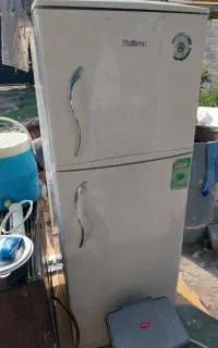 یخچال ۱۶ فوت بفروش میرسد