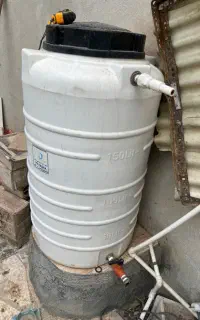 منبع آب ۲۰۰ لیتری