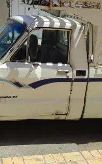 وانت مزدا 1600 و پژو روآ