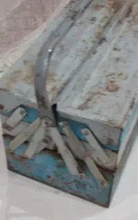 جعبه ابزار فلزی ۳ طبقه سالم