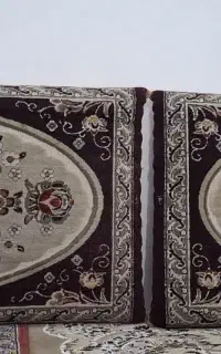 پشتی طرح فرش