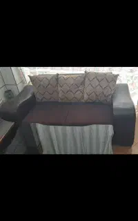 مبل ۴نفره با میز