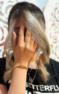 ارائه تمام خدمات زیبایی،آموزش آنـلی