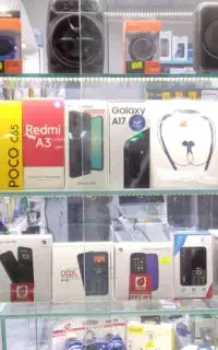 نیازمند یه همکار جهت تعویض کاری قطعات موبایل