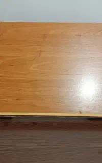 کتاب نگهدار چوبی