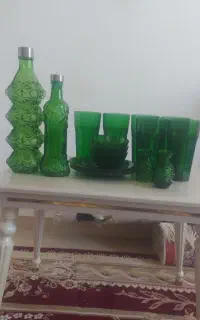 لیوان وبشقاب وبطری شیشه ای