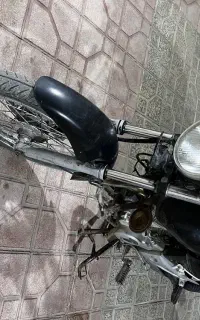 پالس ۱۸۰ دو شمع