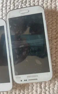 گوشی سامسونگ قدیمی مدل وین ۱۸۵۵۲