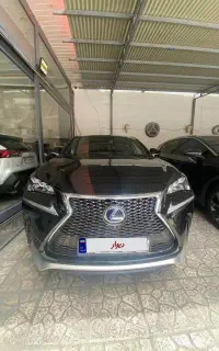 لکسوس NX۳۰۰ مدل ۲۰۱۷ درجه یک