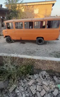 مینی بوس بنز