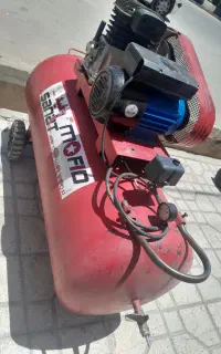 موتورباد ۲۵۰لیتری.