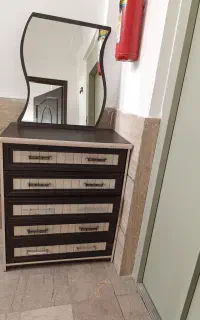 میز دراور ۵ کشو به همراه آینه