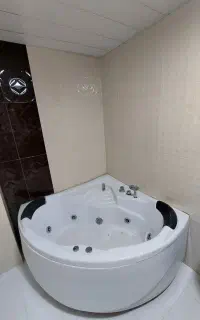 جکوزی وان