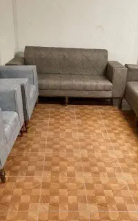 مبل. رخساره