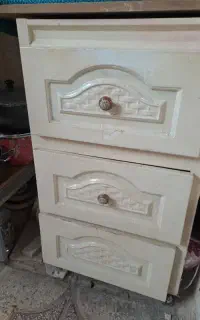 کمد فلزی