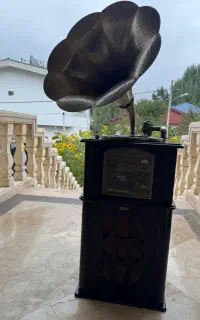 گرامافون همراه با صفحه و ضبط و USB دار
