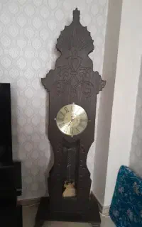 ساعت ایستاده