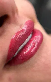 خدمات تخصصی آرایش دائم