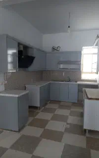 فروش منزل ویلایی بزرگ در مرکز شهر، ۳۳۰ متر