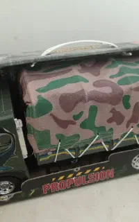 ماشین اسباب بازی ارتشی Military Truck