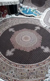 فرش آشپزخانه فرش ماهی دایره عرض ۲متر ۱۰۰۰شانه نخ
