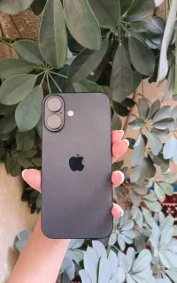 آیفون ۱۶ نرمال