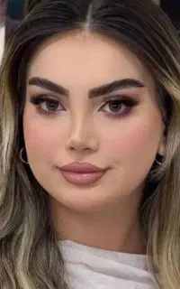 مدل میکاپ