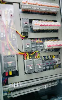 برقکاری / برقکار / نصاب دوربین / سانترال / شبکه