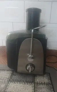 آبمیوه گیر
